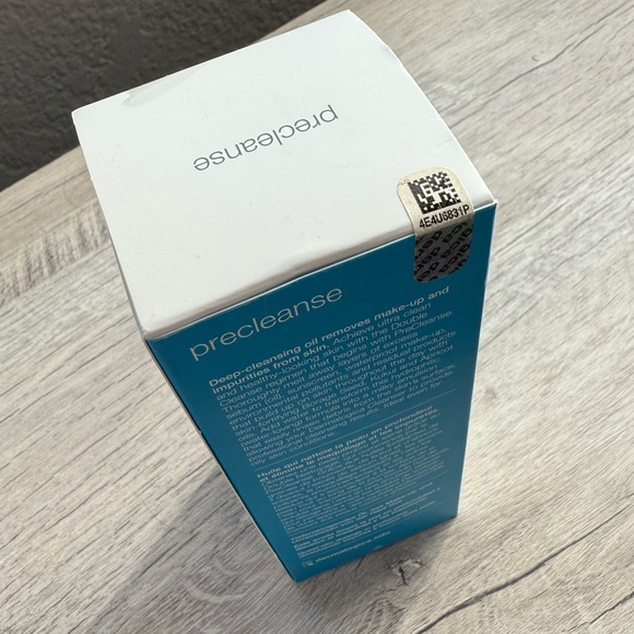 Dermalogica Pre-Cleanse Cleansing Oil - Picture 3 of 3